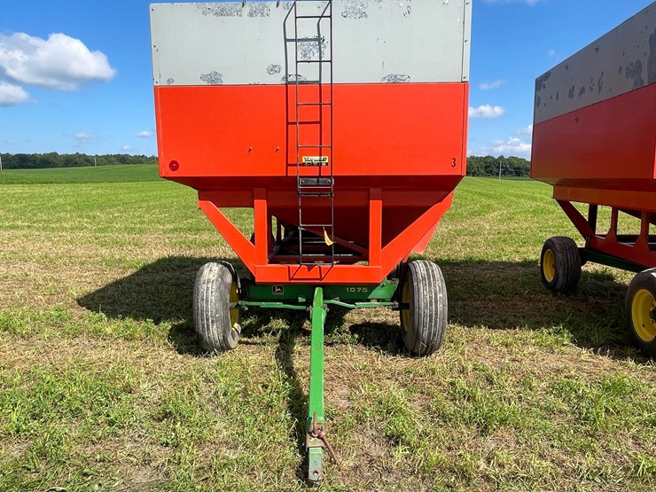 john-deere-1075-image-2