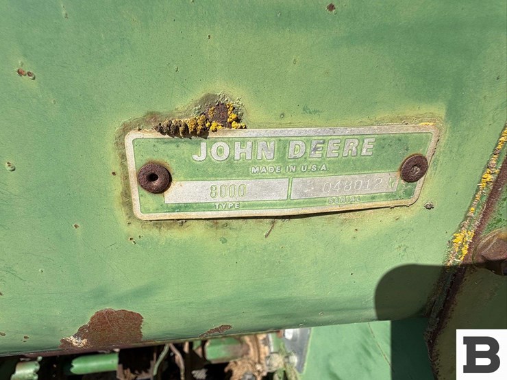 john-deere-8350-image-8