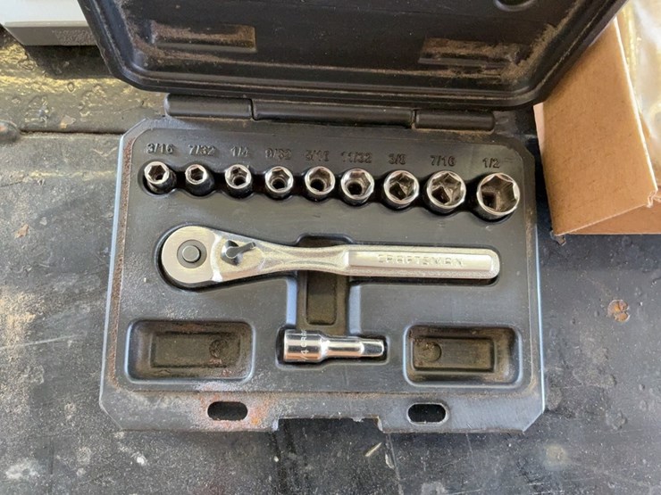craftsman-standard-1/4-inch-socket-set-&-craftsman-metric-and-standard-3/8-socket-set-and-miscellaneous-sockets-image-2