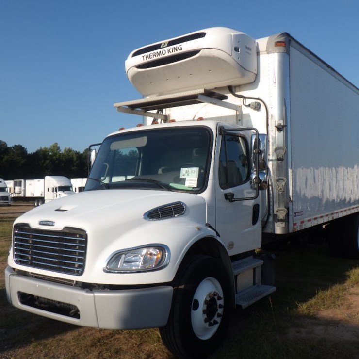 2020 FREIGHTLINER M2 106