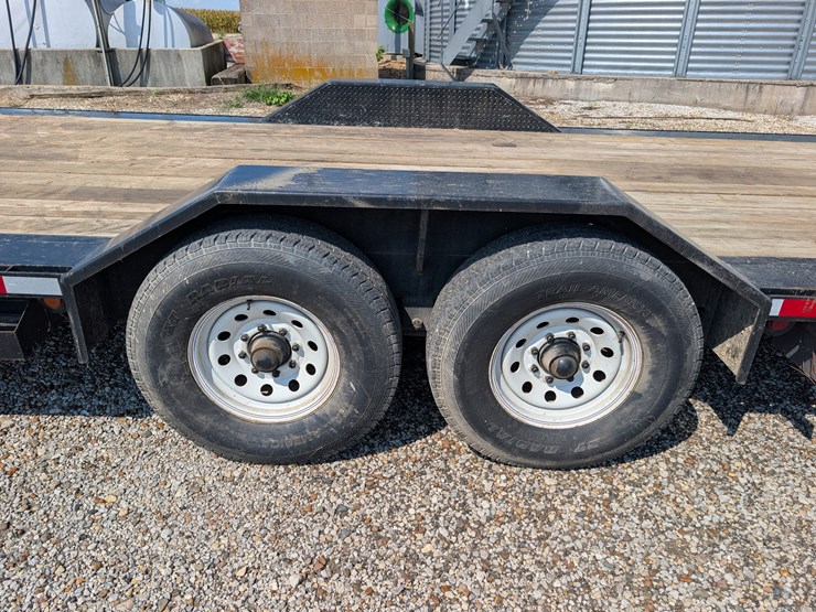 24’-tandem-axle-trailer-image-20