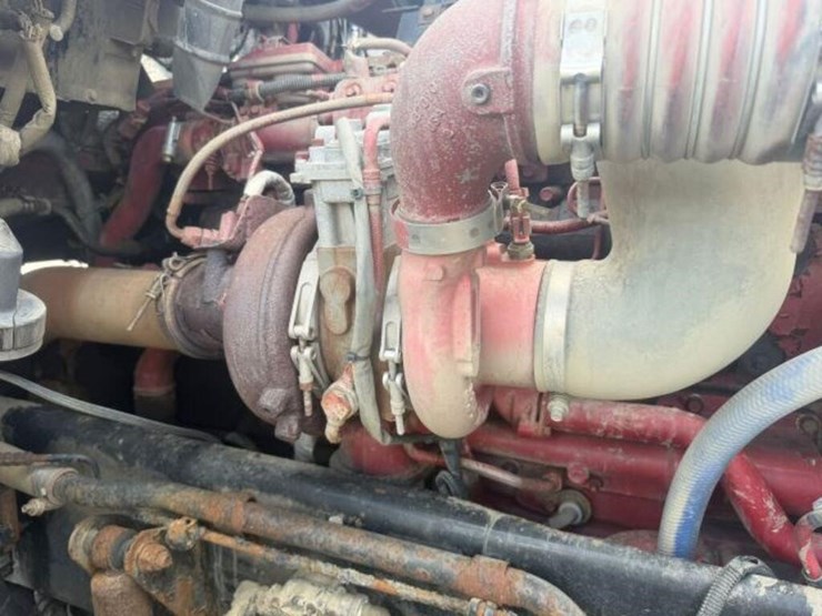 2012-kenworth-t800-image-28