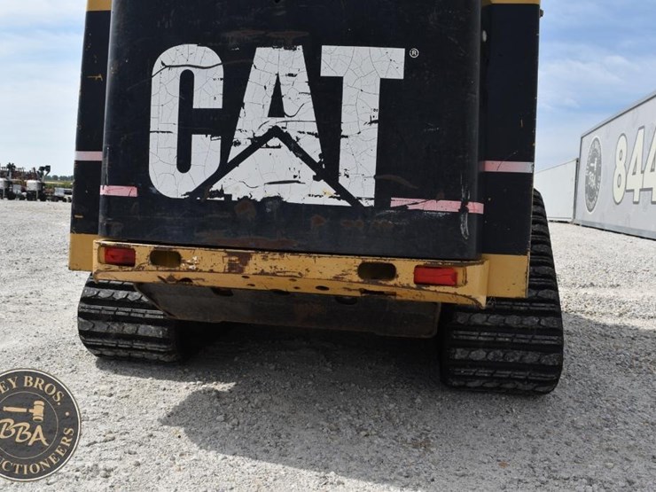 2004-caterpillar-257b-image-47