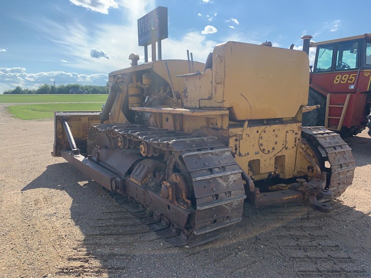1952-cat-dozer-image-7