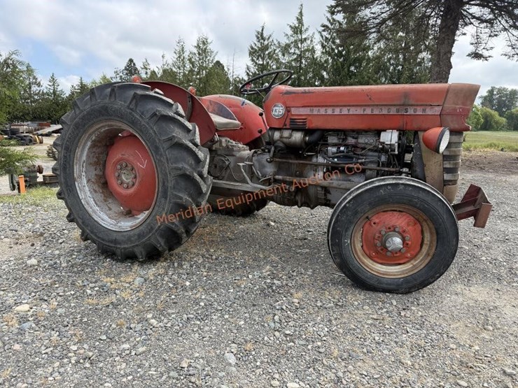 massey-ferguson-135-image-30