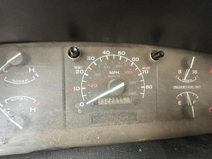 1995-ford-f350-xl-image-34