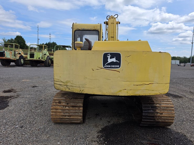 deere-490d-image-11