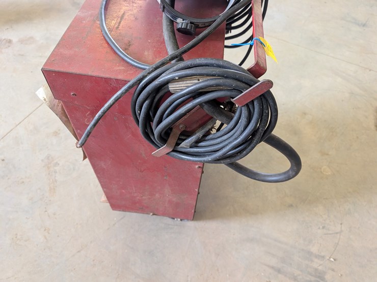 century-arc-welder-image-8