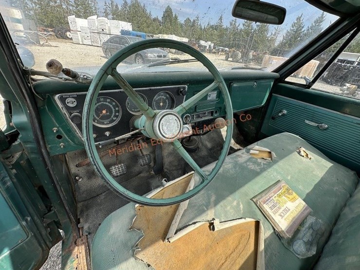 1968-chevrolet-c20-image-13