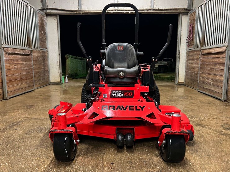 2019-gravely-proturn-60-image-5