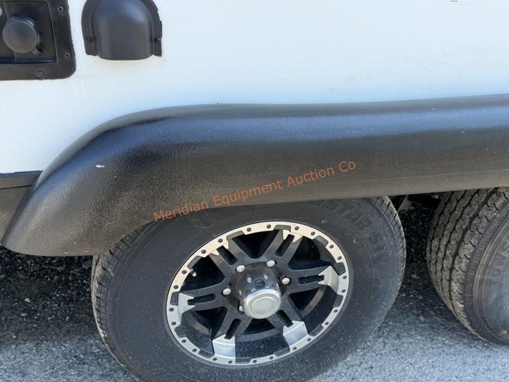2019-weekend-warrior-toy-hauler-image-25