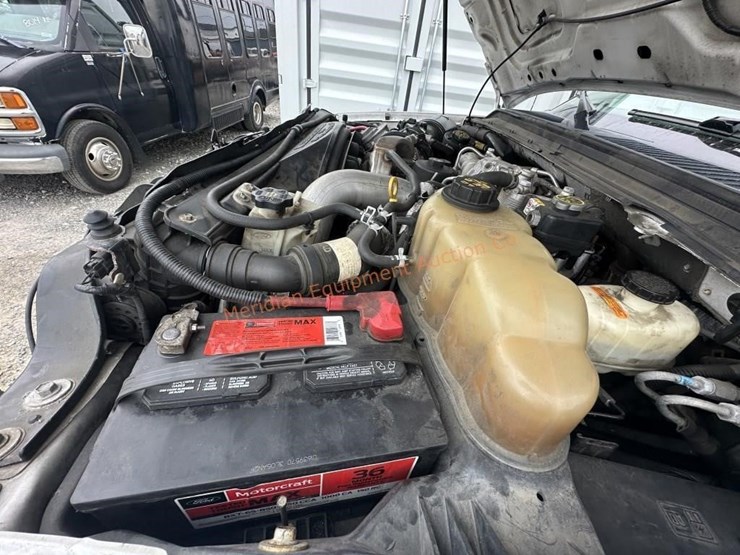 2010-ford-f250-image-24
