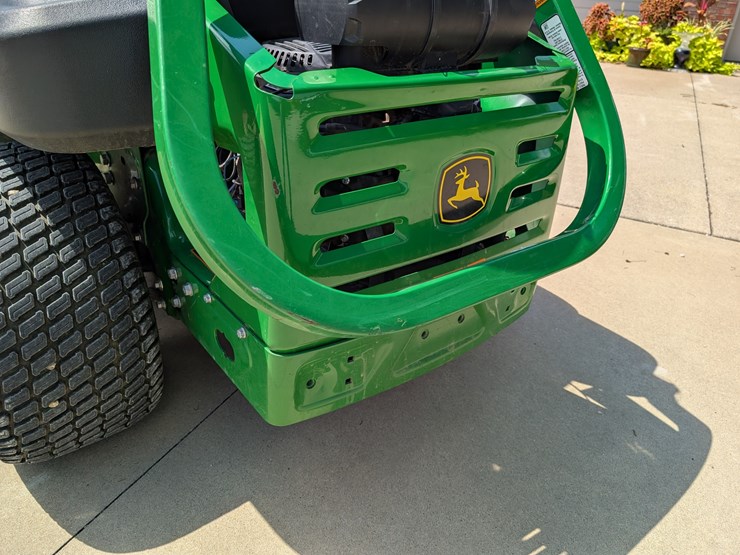 2019-john-deere-z915e-image-21