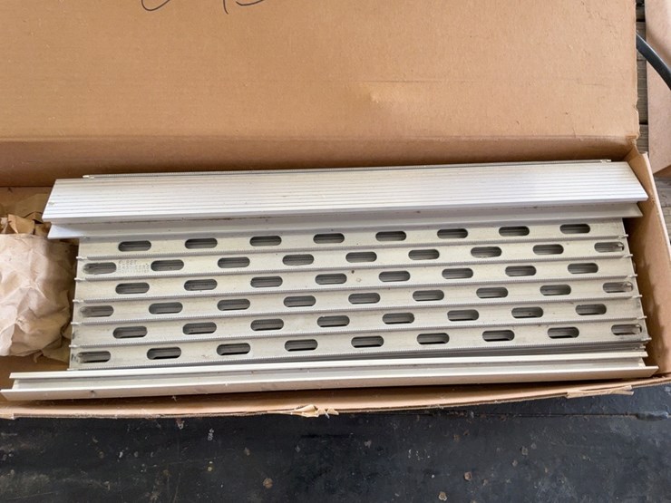 misc.-truck-parts-image-4