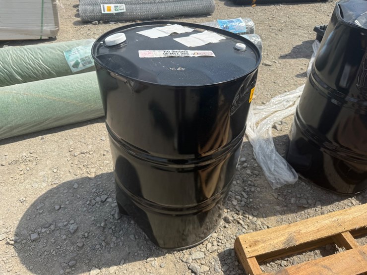 #10507-•-55gal-barrel-of-15/40-oil-inv#10507-image-1
