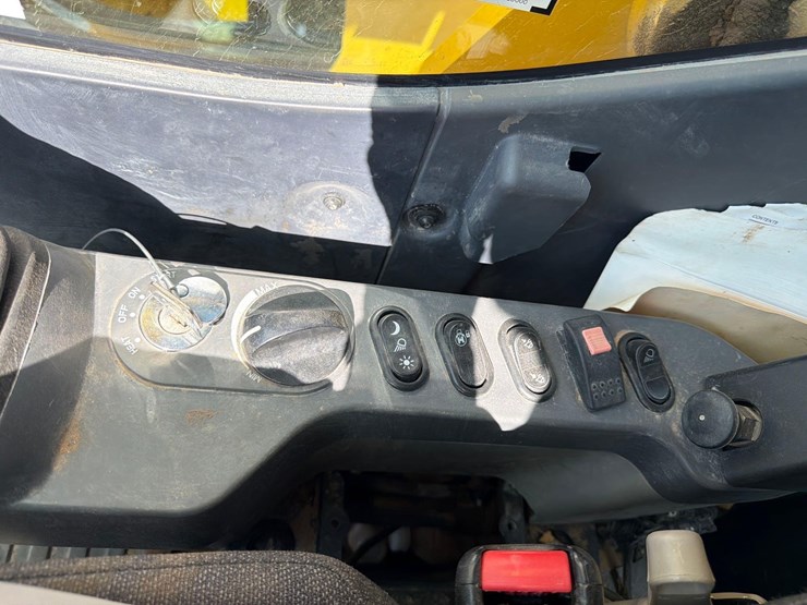 2022-komatsu-pc360-lc-11-image-29