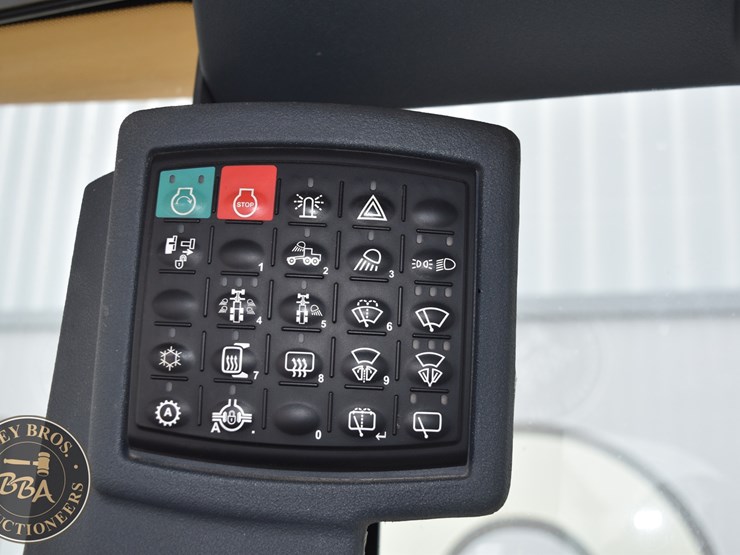 2010-deere-670g-image-60