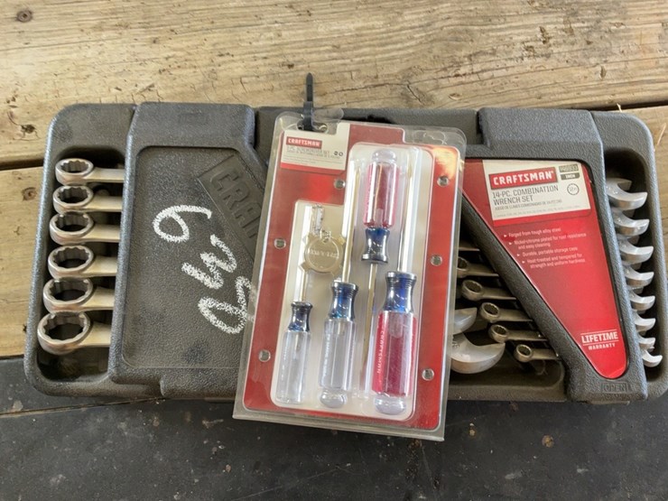 craftsman-standard-combination-wrench-set-and-screwdriver-set-image-4
