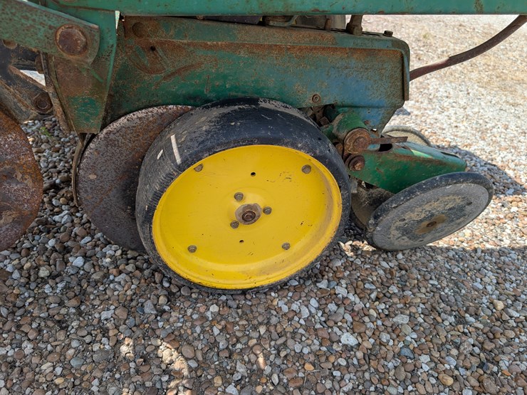john-deere-7100-image-19