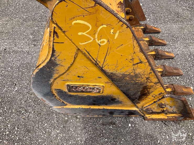 2018-komatsu-pc88mr-image-22