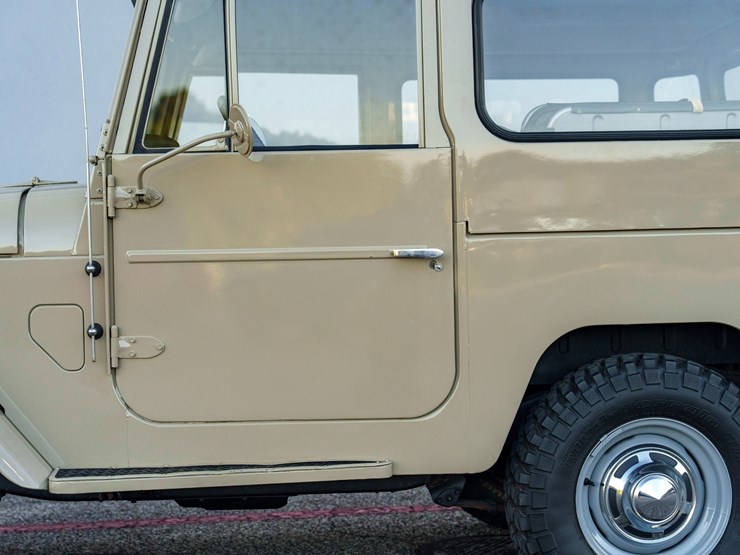 1969-toyota-landcruiser-image-13
