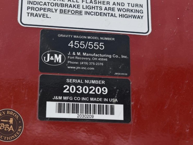 2020-j&m-555-image-19