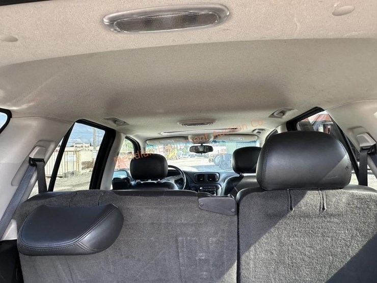2005-chevrolet-trailblazer-lt-image-18