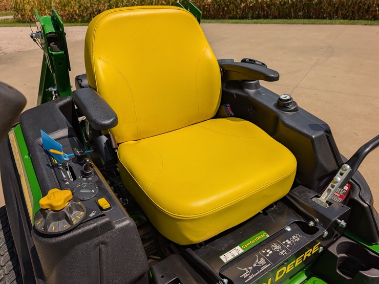 2019-john-deere-z915e-image-39