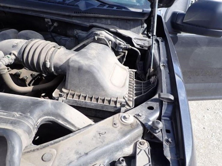 2018-ford-f150-xlt-image-66
