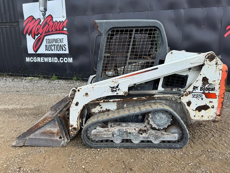 2016-bobcat-t450-image-3