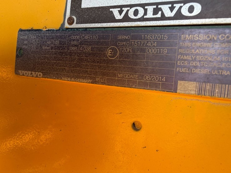 2015-volvo-sd115-image-10