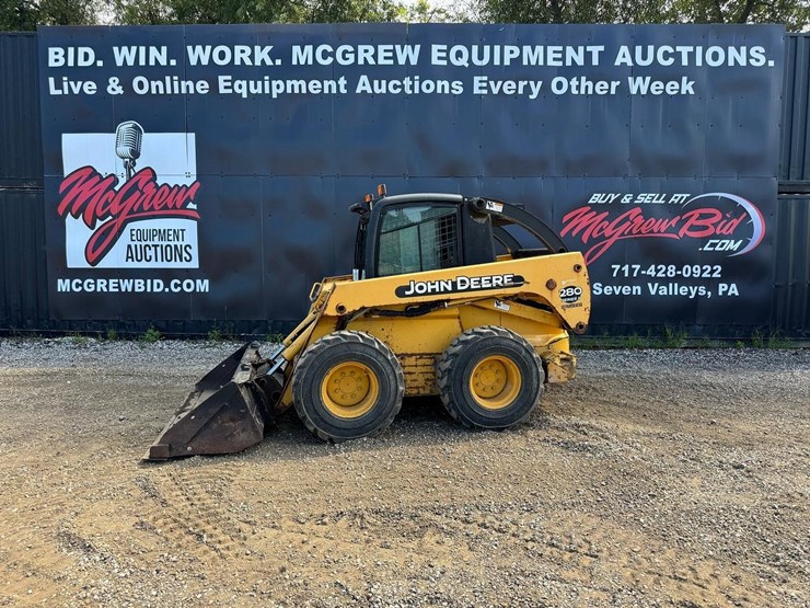 2004-john-deere-280-image-1