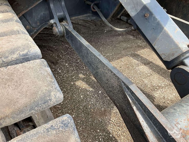 2018-komatsu-pc88mr-image-27
