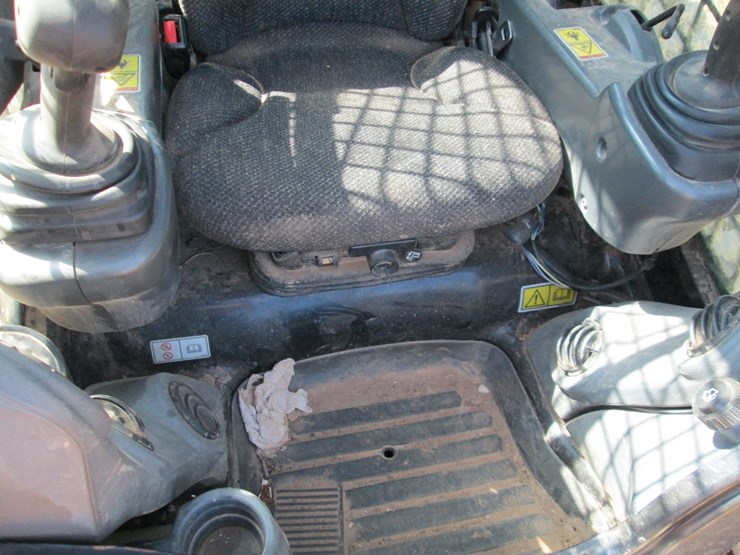 2018-caterpillar-299d2-xhp-image-28