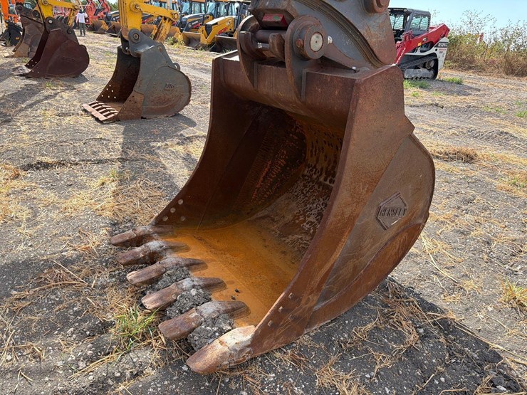 2022-komatsu-pc360-lc-11-image-16
