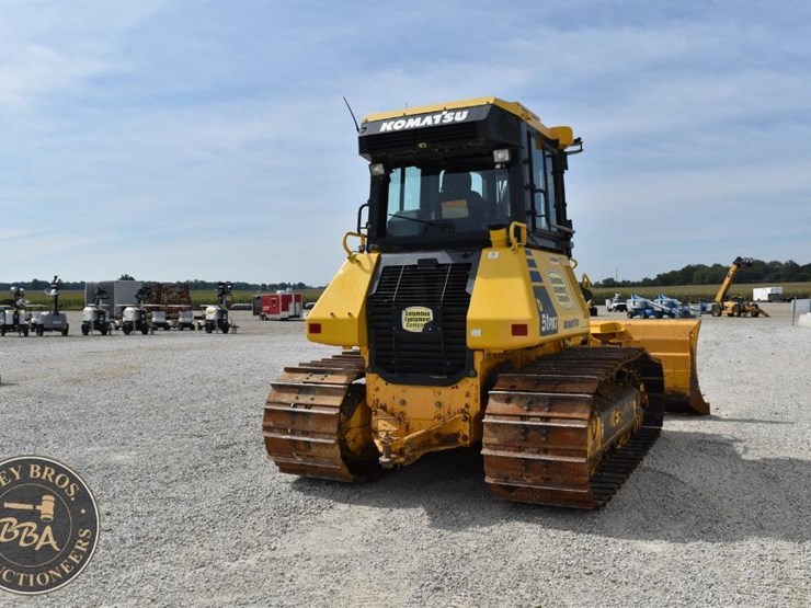 2018-komatsu-d51pxi-24-image-17
