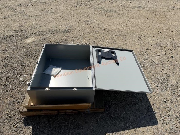 hoffman-nema-type-4-electrical-enclosure-image-4