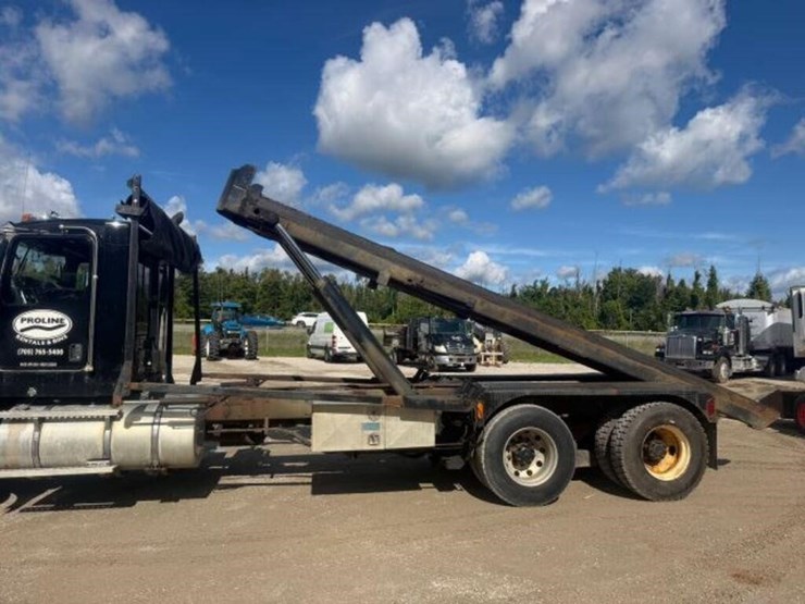 2012-kenworth-t800-image-31