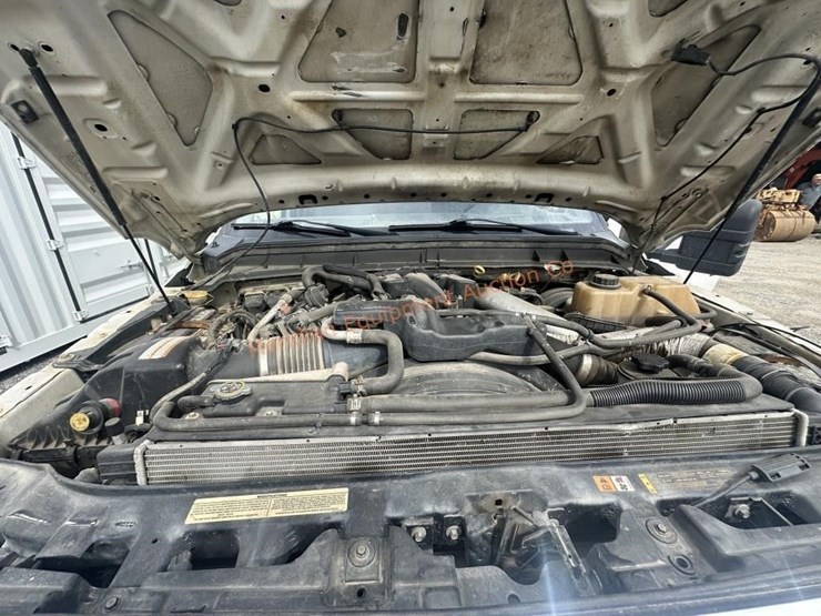 2012-ford-f350-image-16