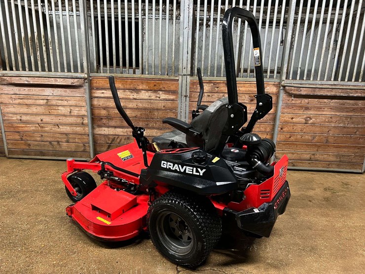 2019-gravely-proturn-60-image-2