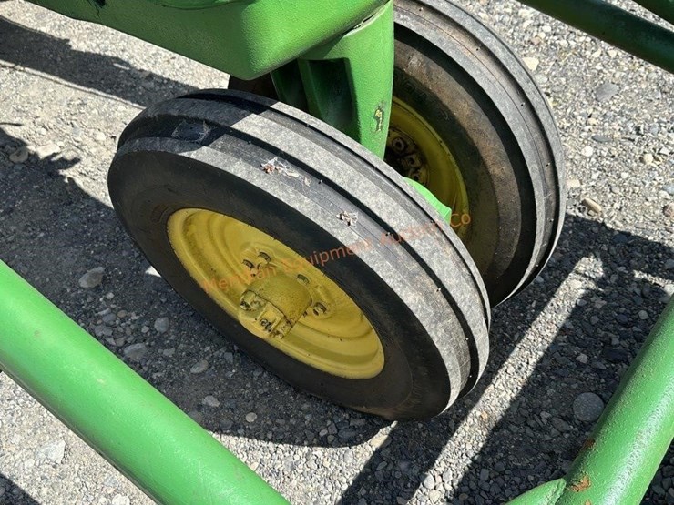 john-deere-60-image-10