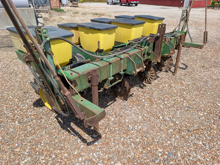 john-deere-7100-image-5