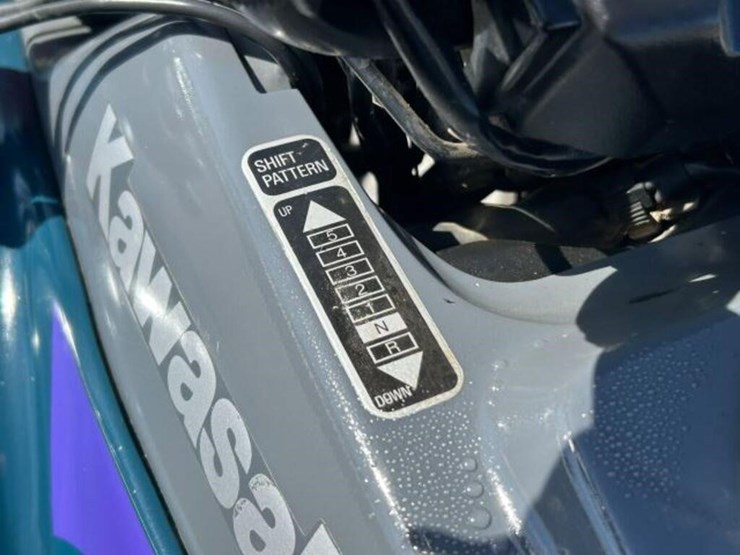 1996-kawasaki-bayou-300-image-16