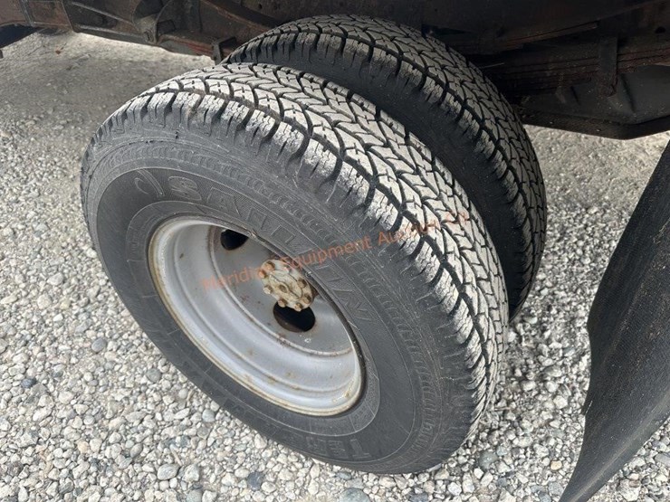 1995-ford-f350-xl-image-19