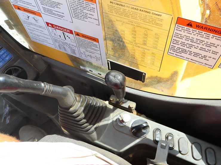 komatsu-pc138us-lc-image-37