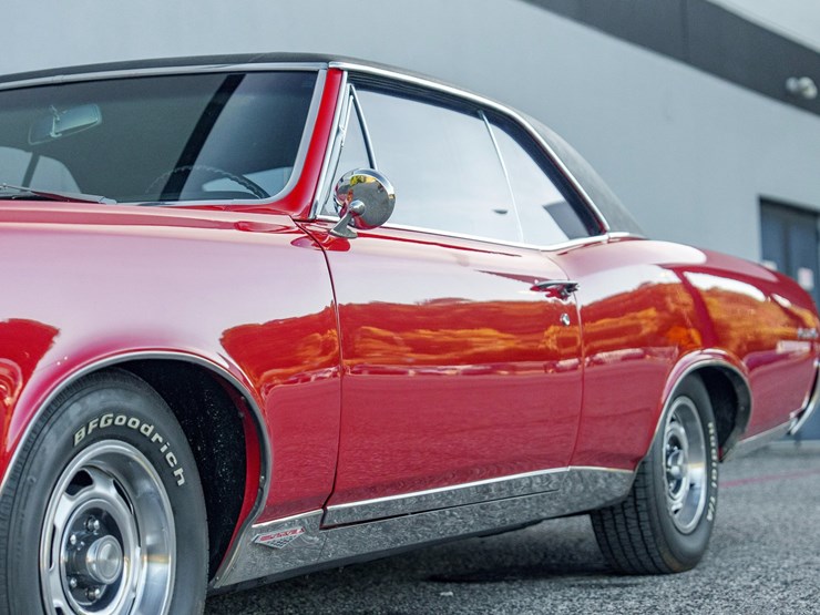 #1025-•-1967-pontiac-gto-image-23