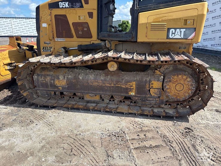 2013-caterpillar-d5k2-image-5