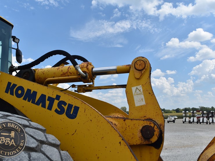 2006-komatsu-wa470-5-image-26