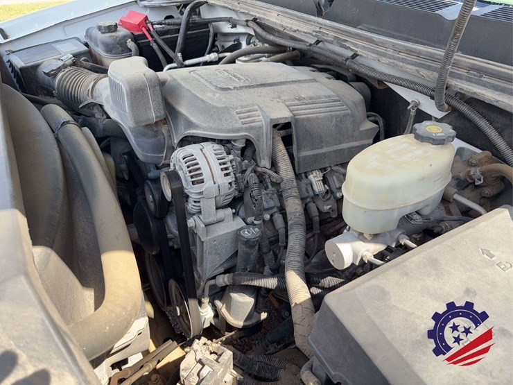 2013-chevrolet-silverado-2500hd-image-69