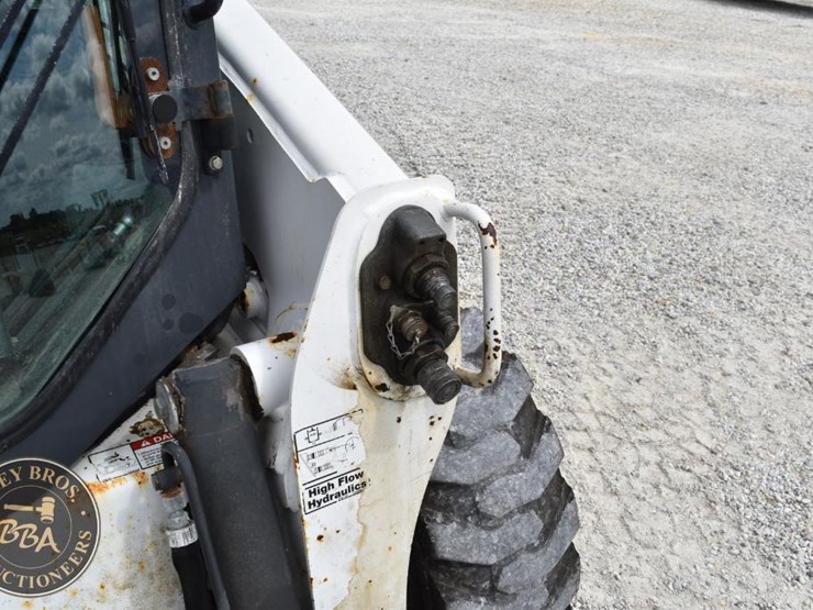 2016-bobcat-s770-image-23